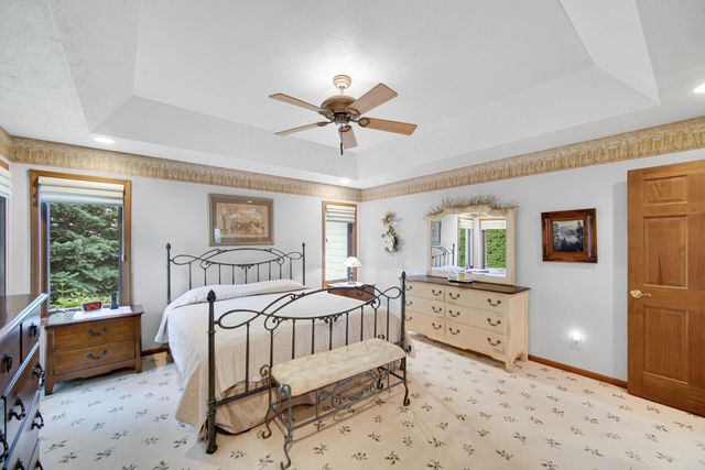 97 Scotscraig Drive, Valparaiso, IN 46385