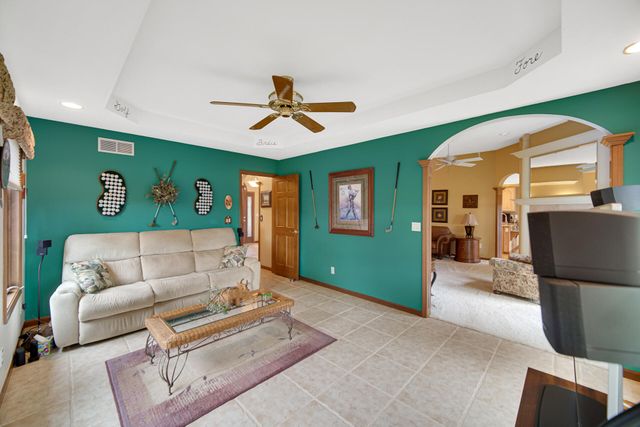 97 Scotscraig Drive, Valparaiso, IN 46385