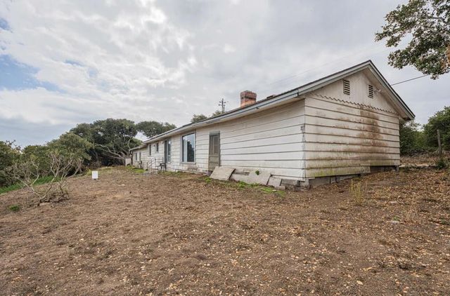 905 W Blanco Road, Salinas, CA 93908