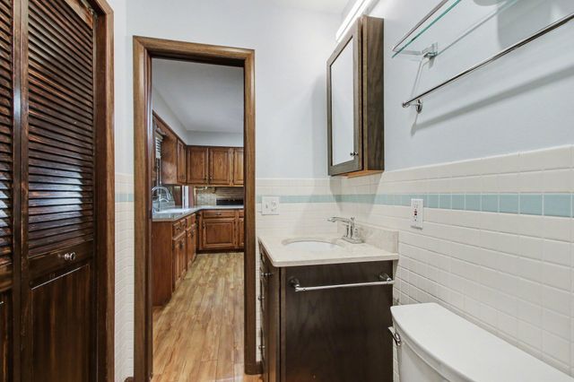 124 S Smoke Road, Valparaiso, IN 46385