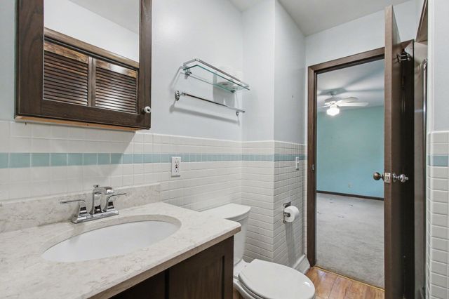 124 S Smoke Road, Valparaiso, IN 46385