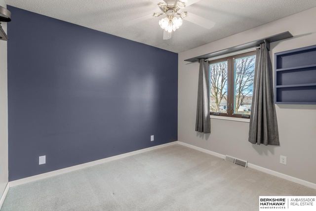 4319 N 130 Avenue, Omaha, NE 68164