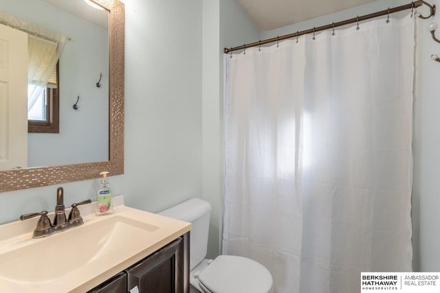 4319 N 130 Avenue, Omaha, NE 68164