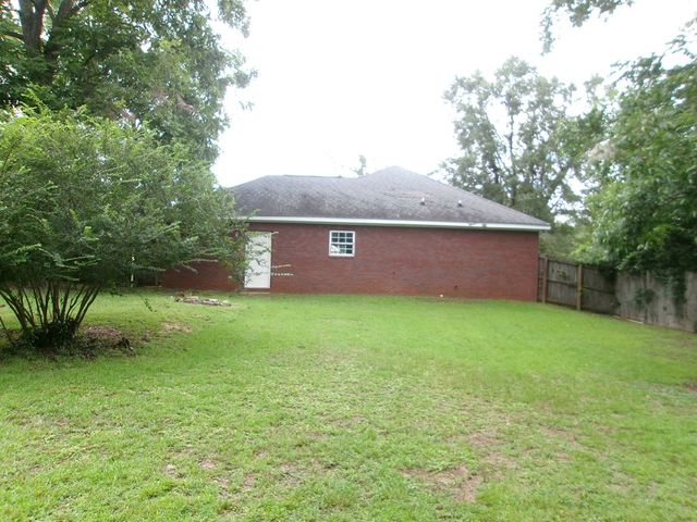 511 W Watts, Enterprise, AL 36330