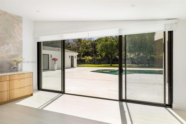 8800 SW 118th St, Miami, FL 33176