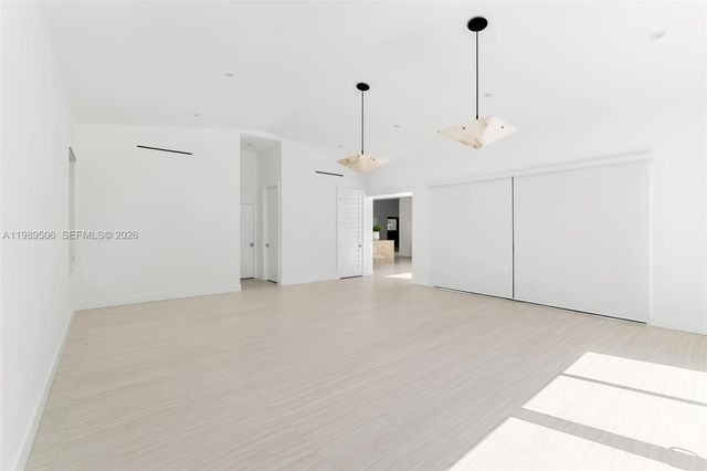 8800 SW 118th St, Miami, FL 33176