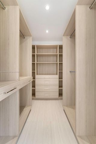 8800 SW 118th St, Miami, FL 33176