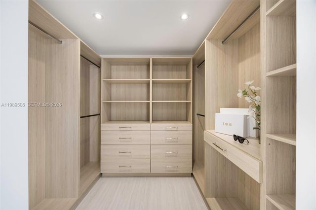 8800 SW 118th St, Miami, FL 33176