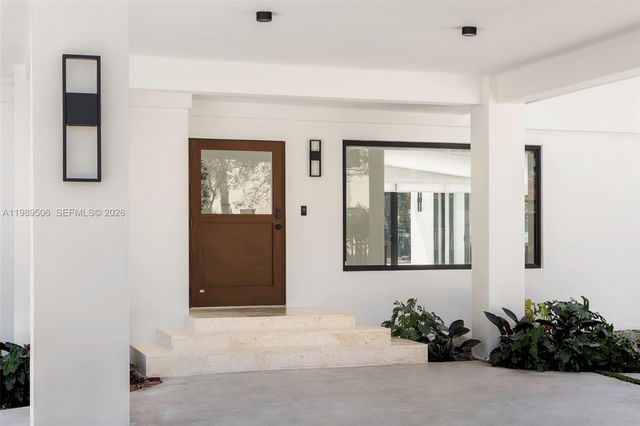 8800 SW 118th St, Miami, FL 33176