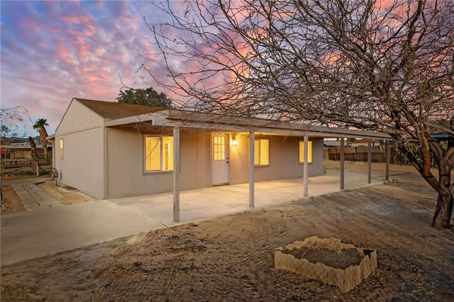 1405 E Pearl Circle, Fort Mohave, AZ 86426