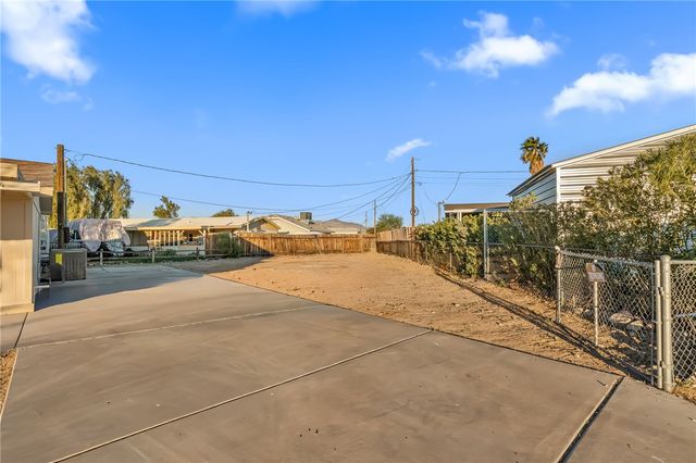1405 E Pearl Circle, Fort Mohave, AZ 86426