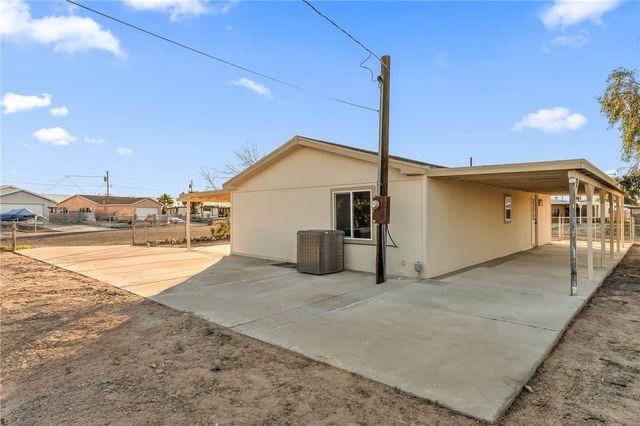 1405 E Pearl Circle, Fort Mohave, AZ 86426