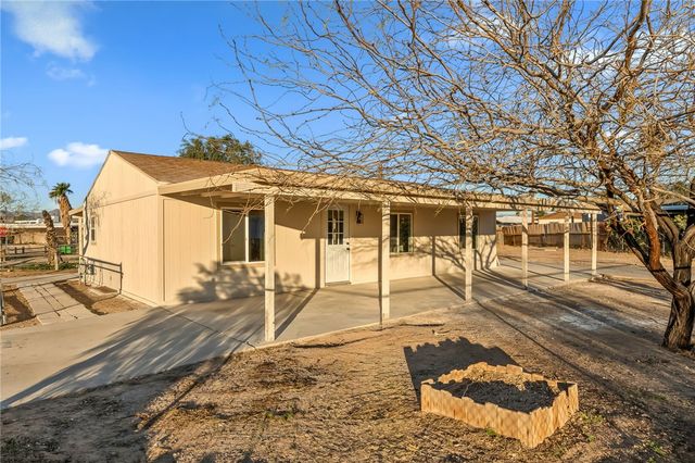 1405 E Pearl Circle, Fort Mohave, AZ 86426