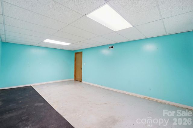 324 Pawley Drive, Charlotte, NC 28214