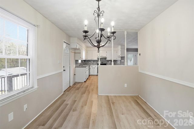 324 Pawley Drive, Charlotte, NC 28214