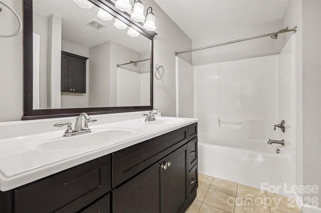 1820 Meadow Crossing Drive, Huntersville, NC 28027