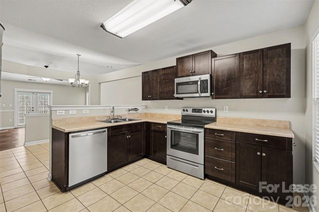1820 Meadow Crossing Drive, Huntersville, NC 28027