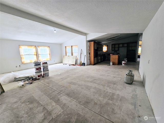 3310 Harrison Ave #25, Centralia, WA 98531