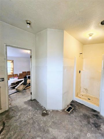 3310 Harrison Ave #25, Centralia, WA 98531