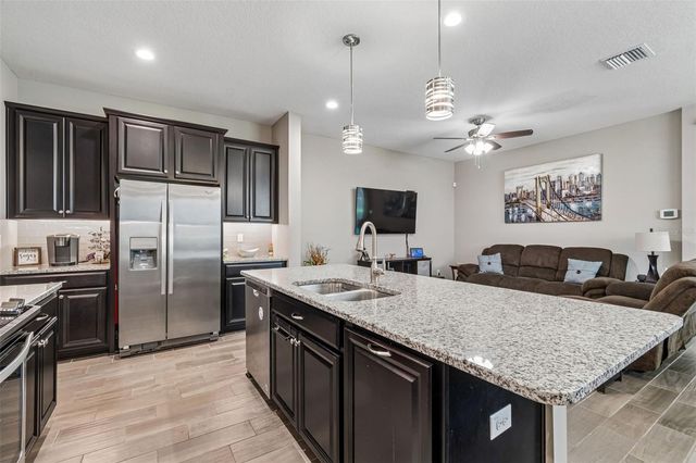 18907 CORNUTA STREET, Lutz, FL 33558