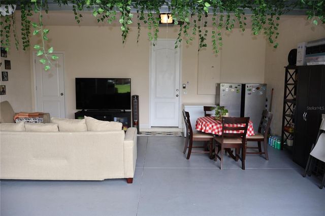 10108 EAGLE CREEK CENTER BOULEVARD, Orlando, FL 32832