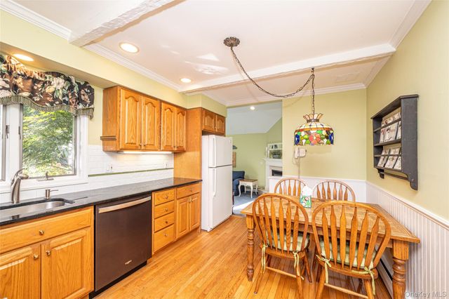 40 Somerset Drive, Commack, NY 11725