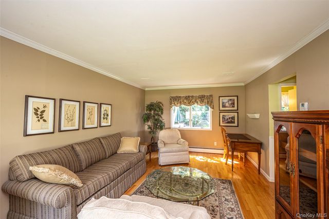 40 Somerset Drive, Commack, NY 11725