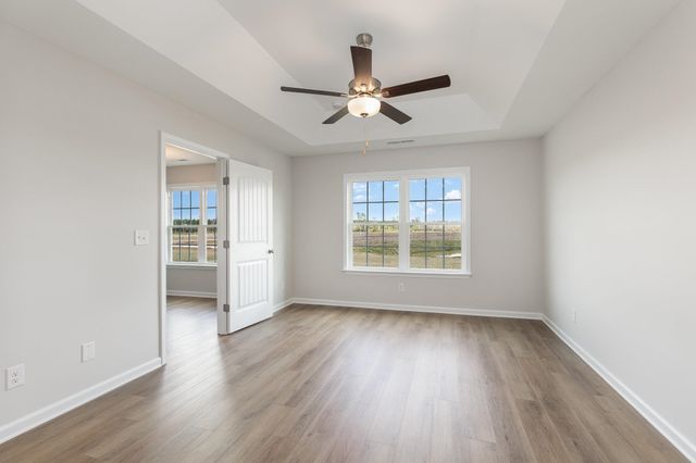 24 Bennington Ct, Georgetown, SC 29440