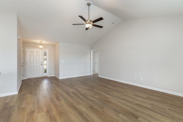 24 Bennington Ct, Georgetown, SC 29440