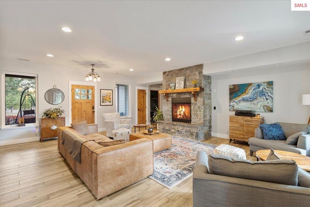 2380 Dufort Rd, Sagle, ID 83860 photo 6