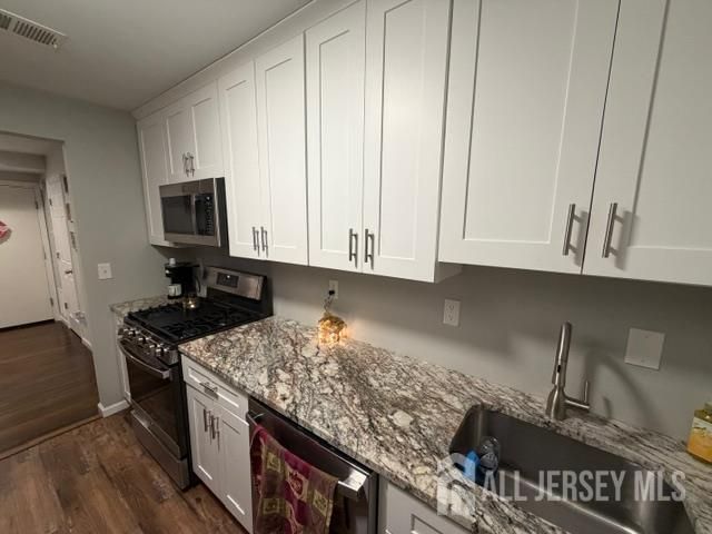 432 College Drive 432, Edison, NJ 08817