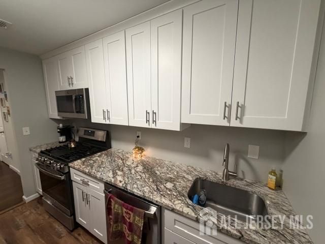 432 College Drive 432, Edison, NJ 08817