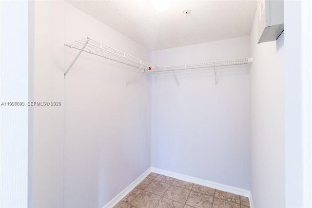 22801 SW 88th Pl 204, Cutler Bay, FL 33190