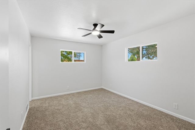 9500 Shoshone Road NE, Albuquerque, NM 87111