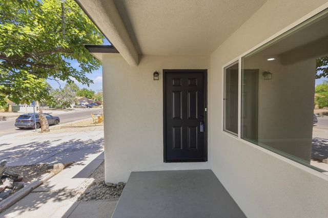 9500 Shoshone Road NE, Albuquerque, NM 87111