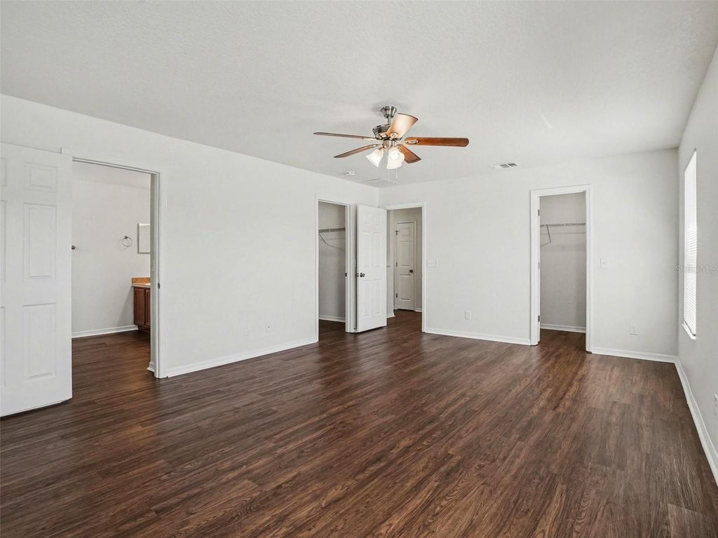 Image 19 of property listing at 15260 PERDIDO DRIVE, Orlando, FL 32828