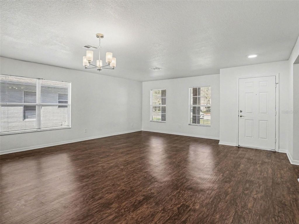 Image 22 of property listing at 15260 PERDIDO DRIVE, Orlando, FL 32828