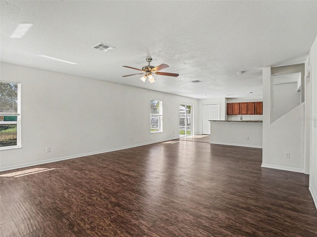 Image 25 of property listing at 15260 PERDIDO DRIVE, Orlando, FL 32828