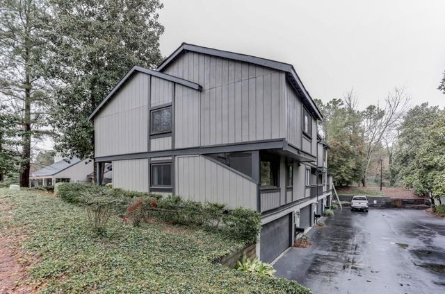 3087 Balearic Drive SE, Marietta, GA 30067