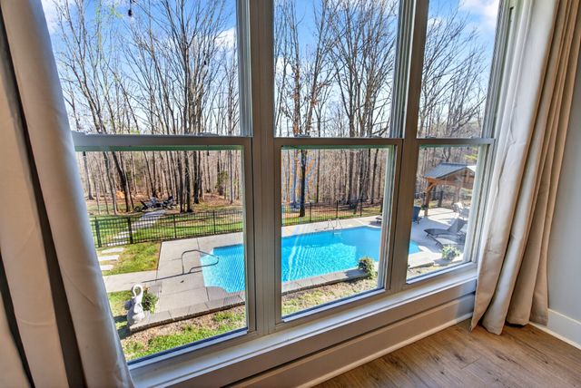 2862 Benton Ridge Rd, Palmyra, TN 37142