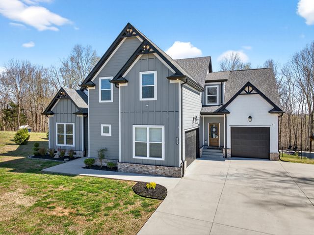 2862 Benton Ridge Rd, Palmyra, TN 37142