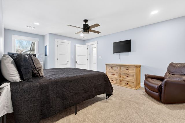 2862 Benton Ridge Rd, Palmyra, TN 37142