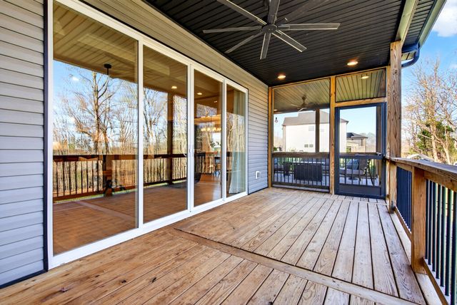 2862 Benton Ridge Rd, Palmyra, TN 37142