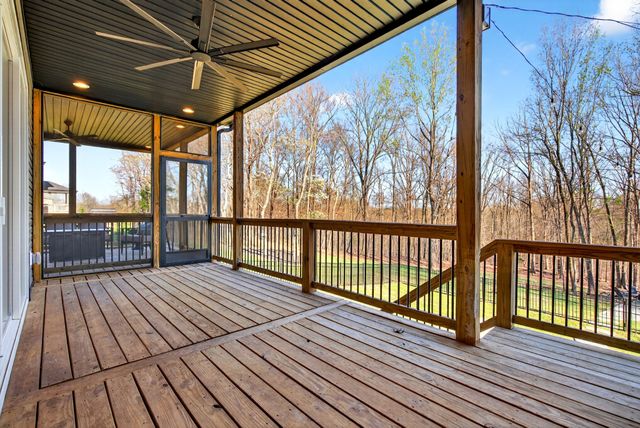 2862 Benton Ridge Rd, Palmyra, TN 37142