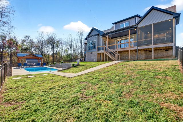 2862 Benton Ridge Rd, Palmyra, TN 37142