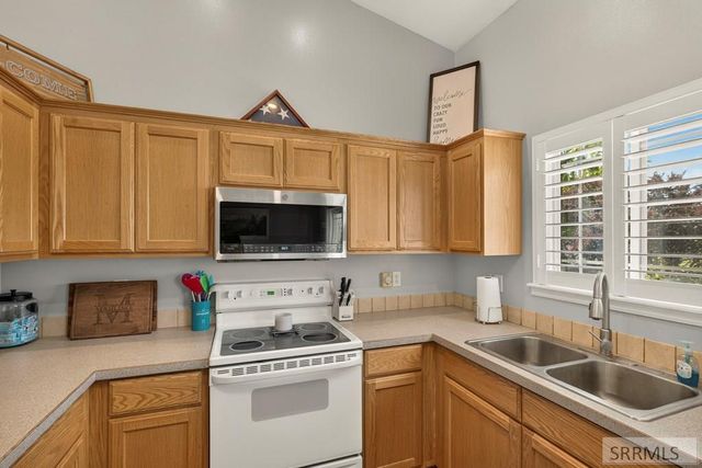 323 Jacob Street, Chubbuck, ID 83202