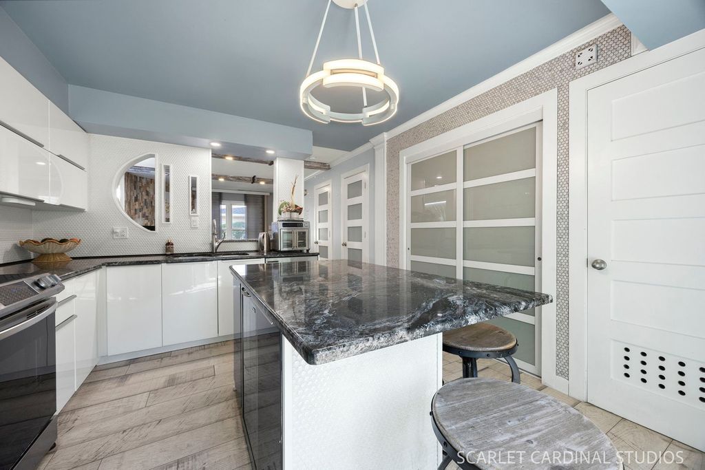 424 Kensington Court, Naperville, IL 60563 — photo 4