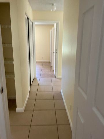 2820 Stoneway Lane, Fort Pierce, FL 34982
