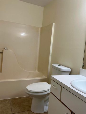 2820 Stoneway Lane, Fort Pierce, FL 34982