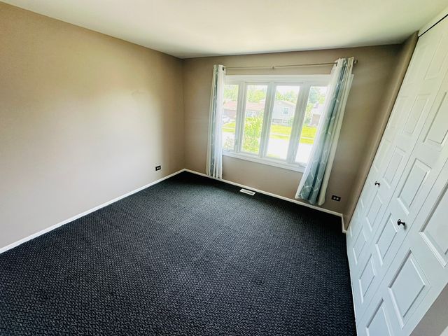 1015 Hastings Lane, Hanover Park, IL 60133